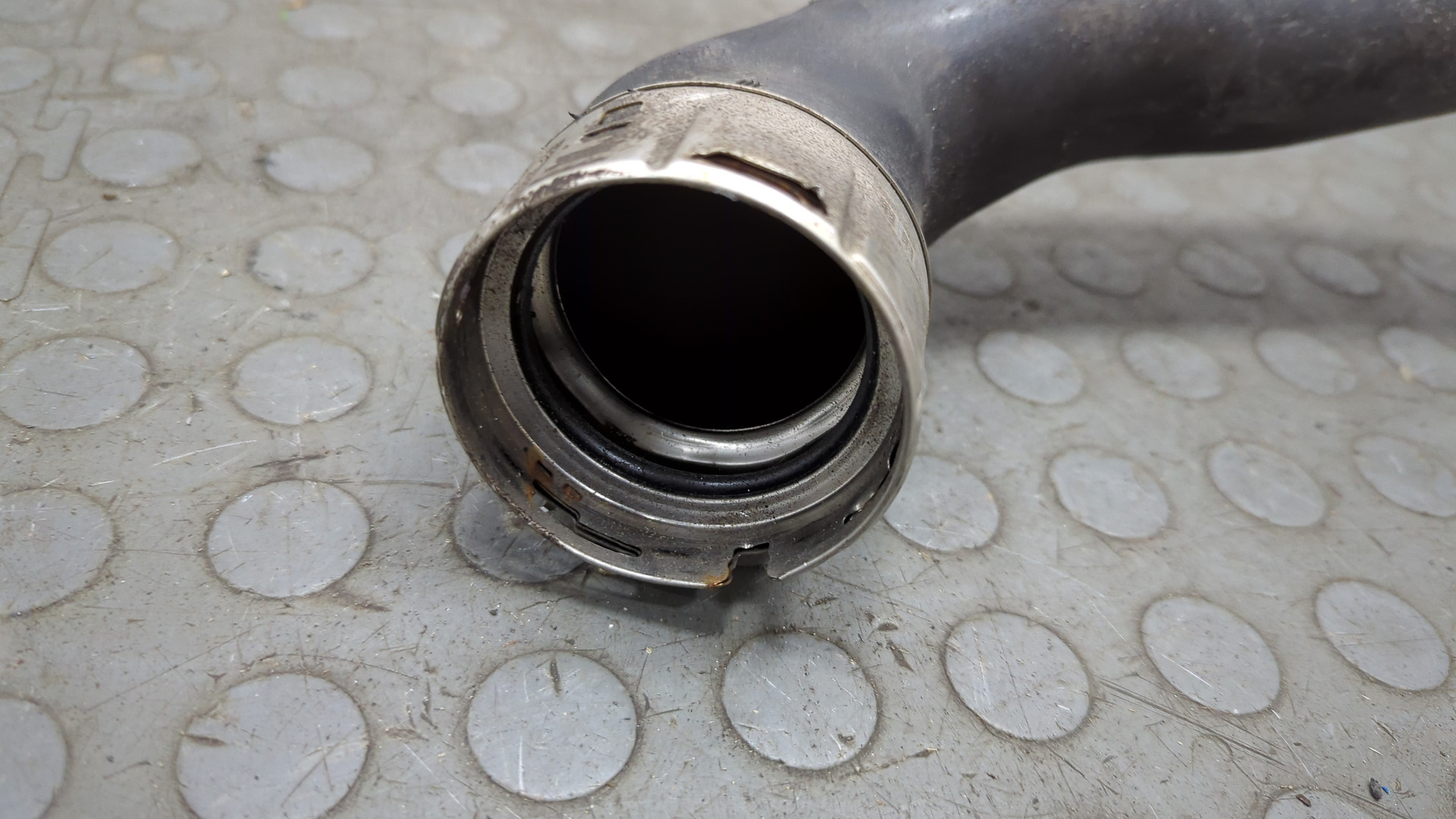 Патрубок интеркулера