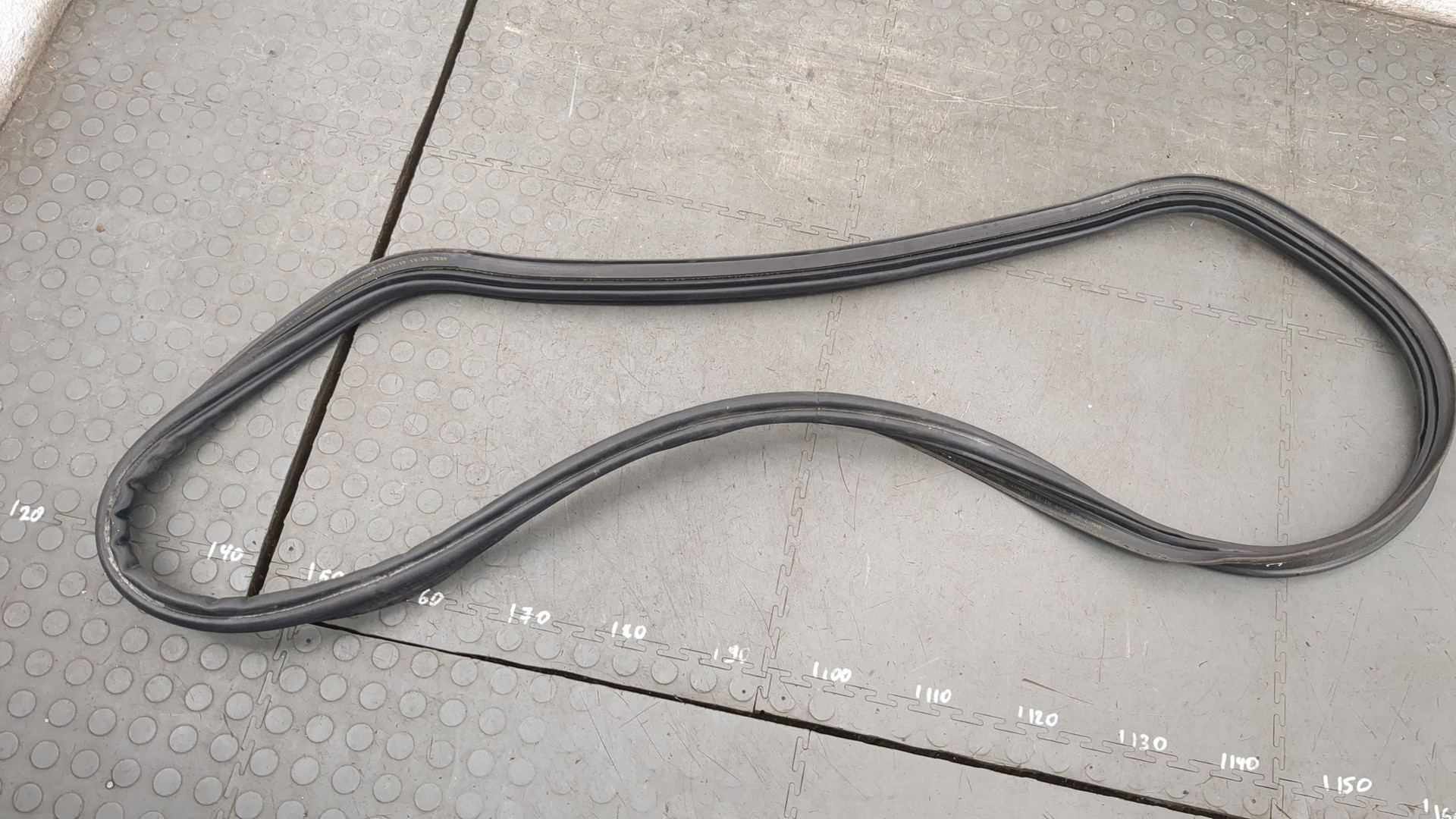 Уплотнитель