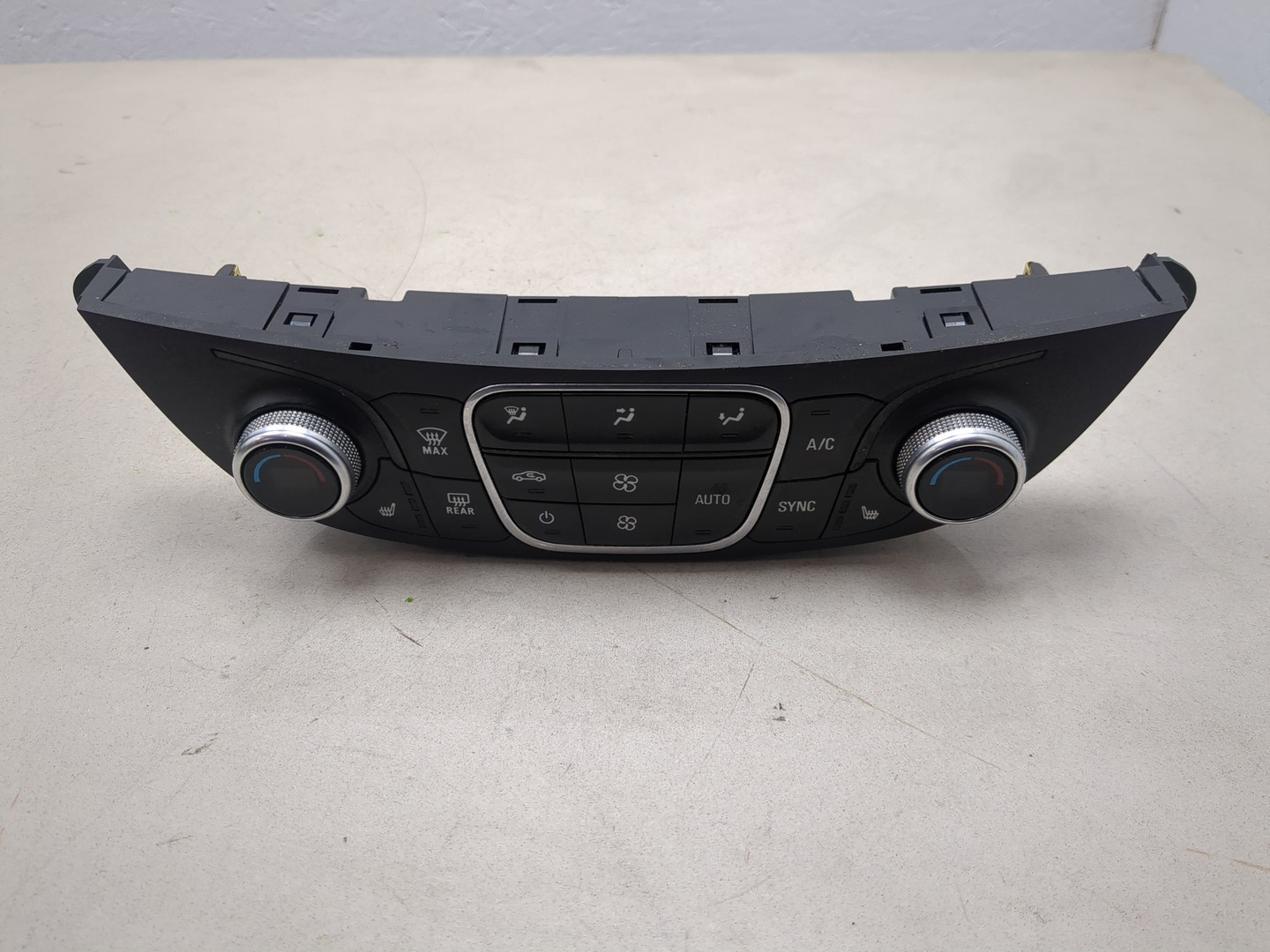 Переключатель отопителя