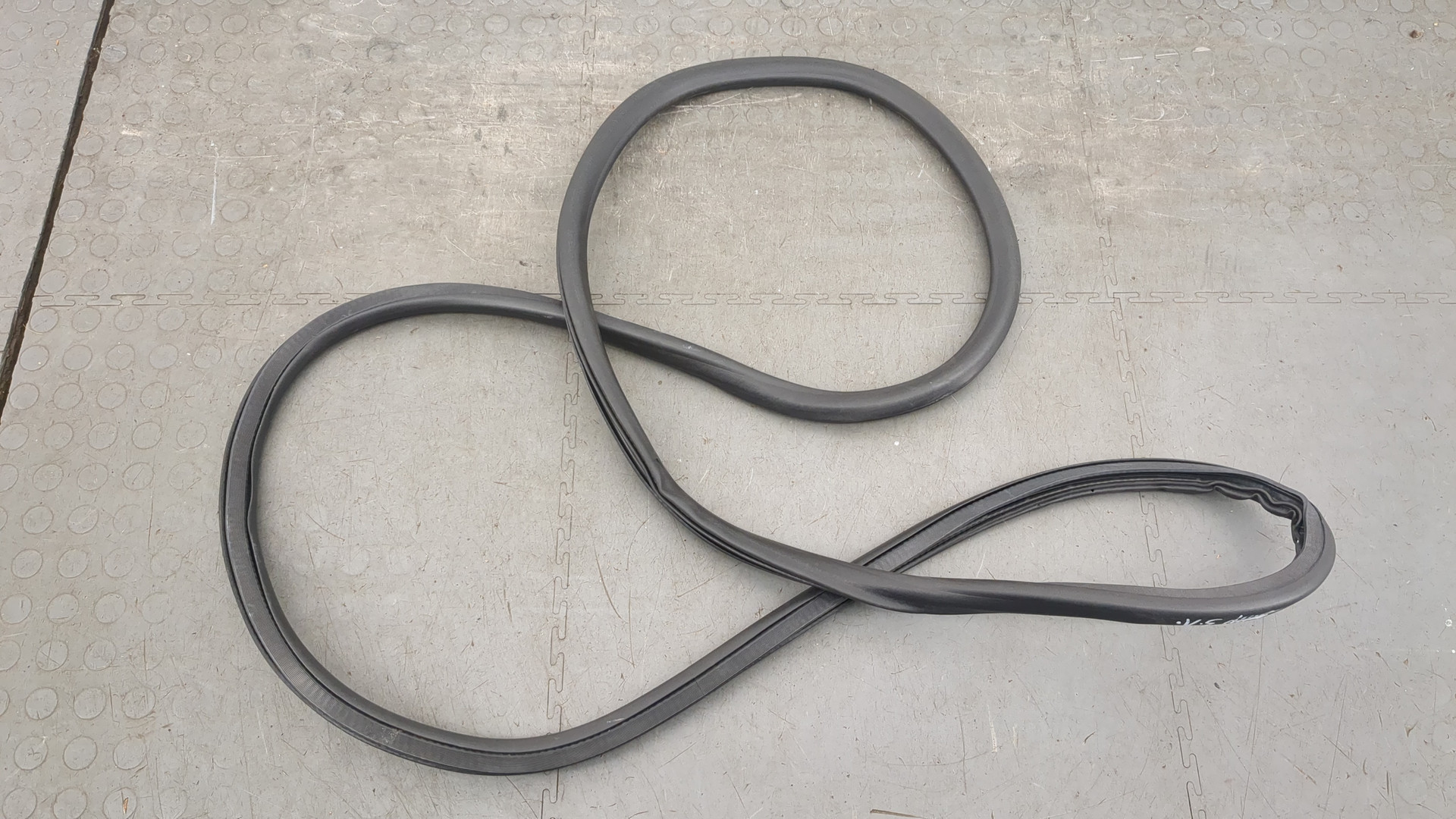 Уплотнитель