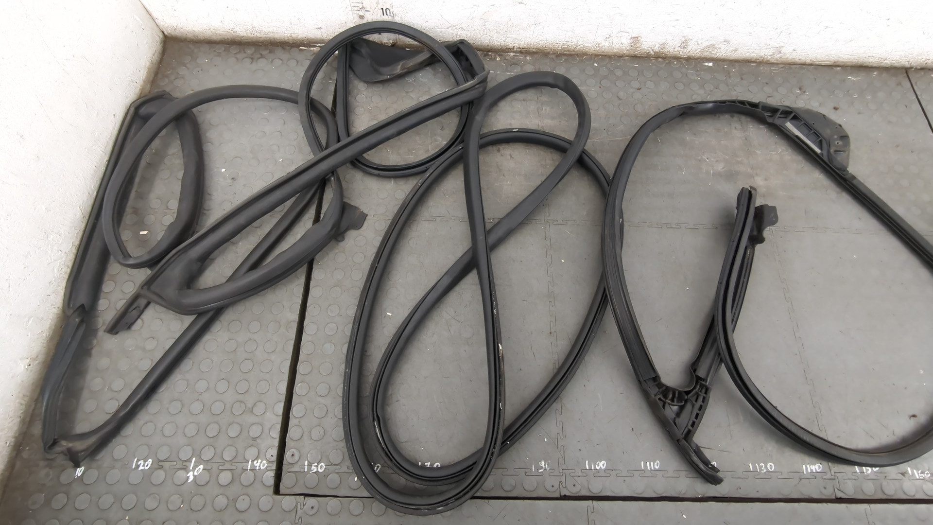 Уплотнитель (наружный)