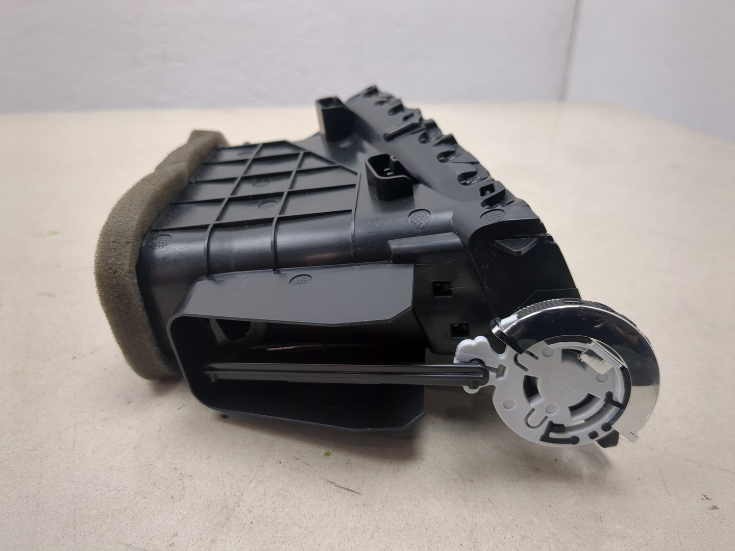 Дефлектор воздушный