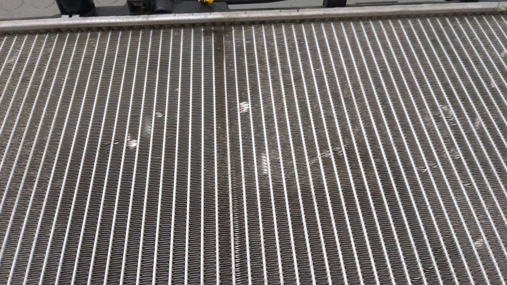 Радиатор охлаждения двигателя основной