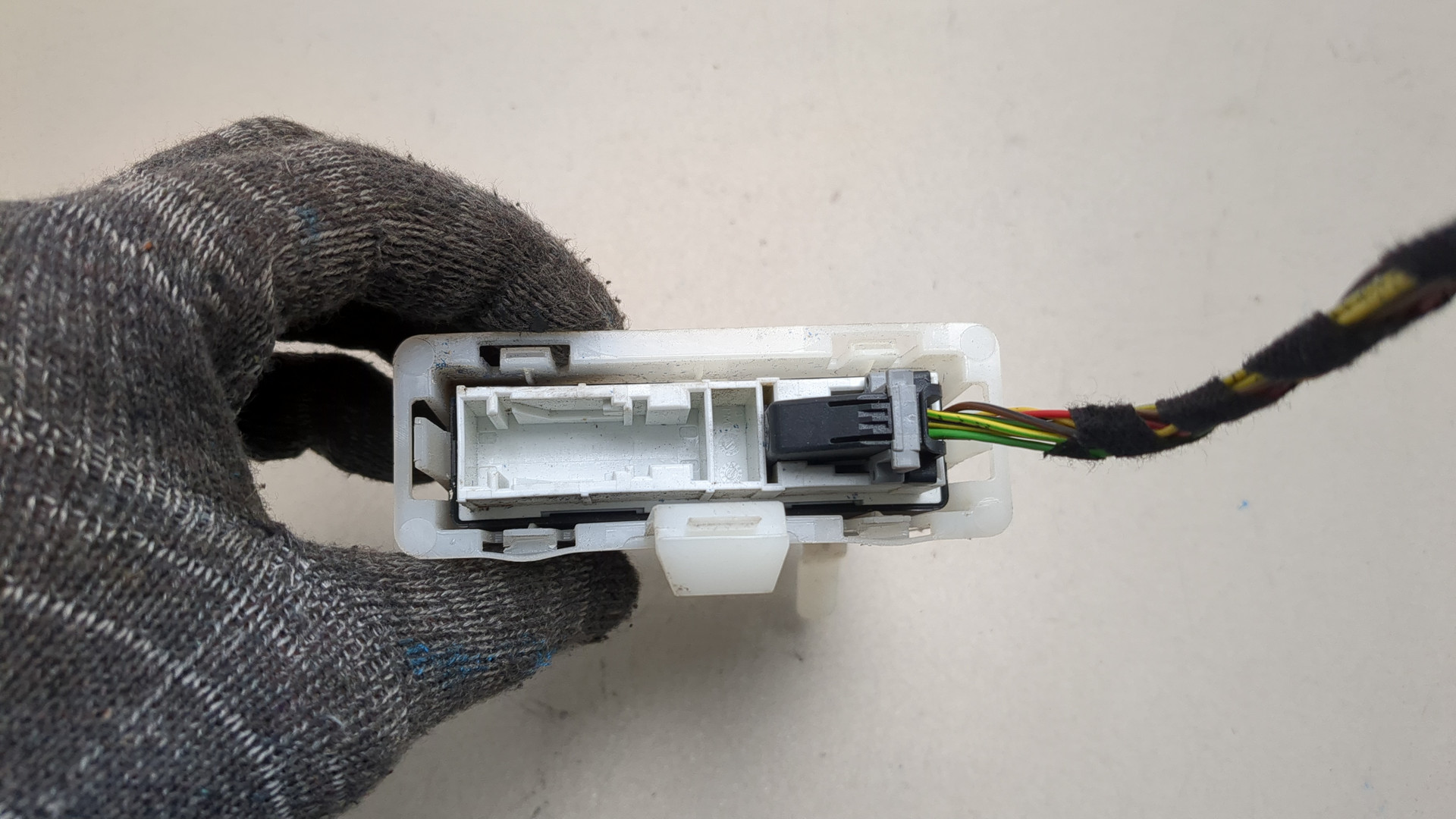 Блок управления парктрониками