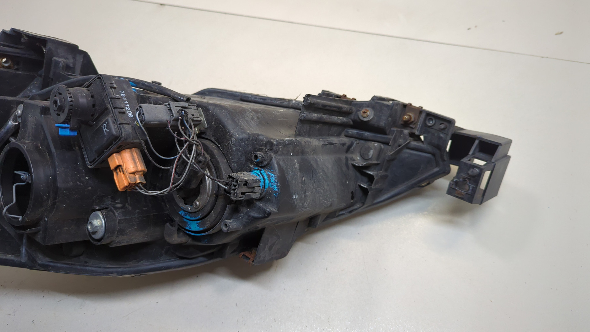 Фара правая