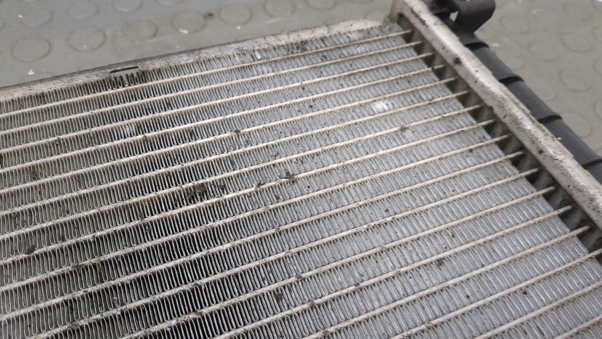 Радиатор охлаждения двигателя основной