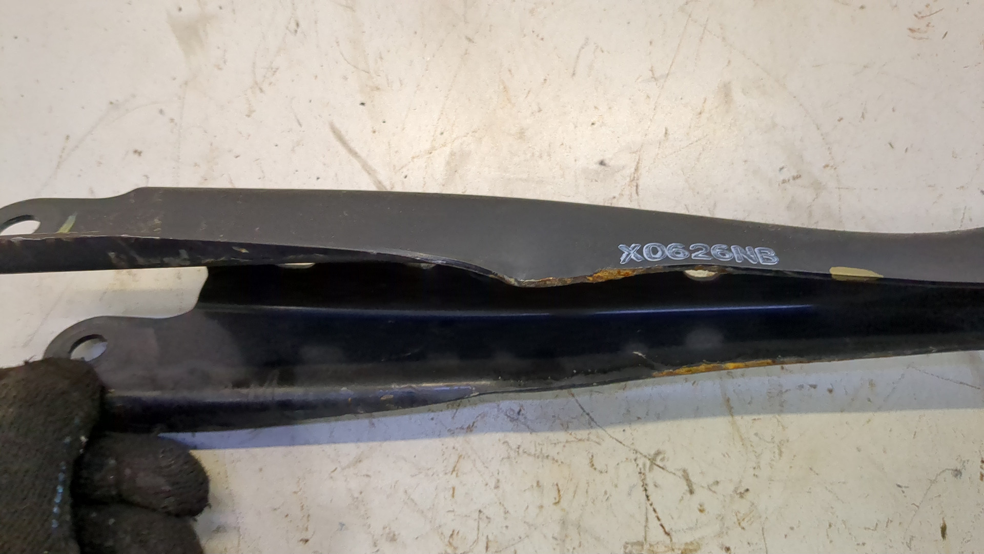 Рычаг задний