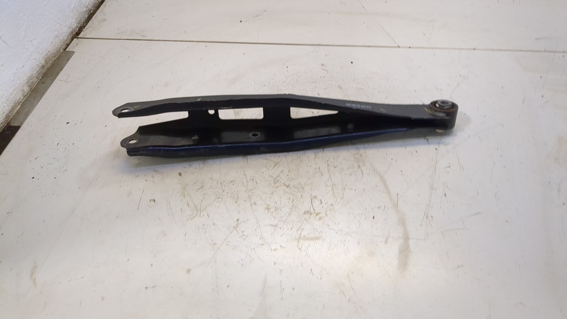 Рычаг задний