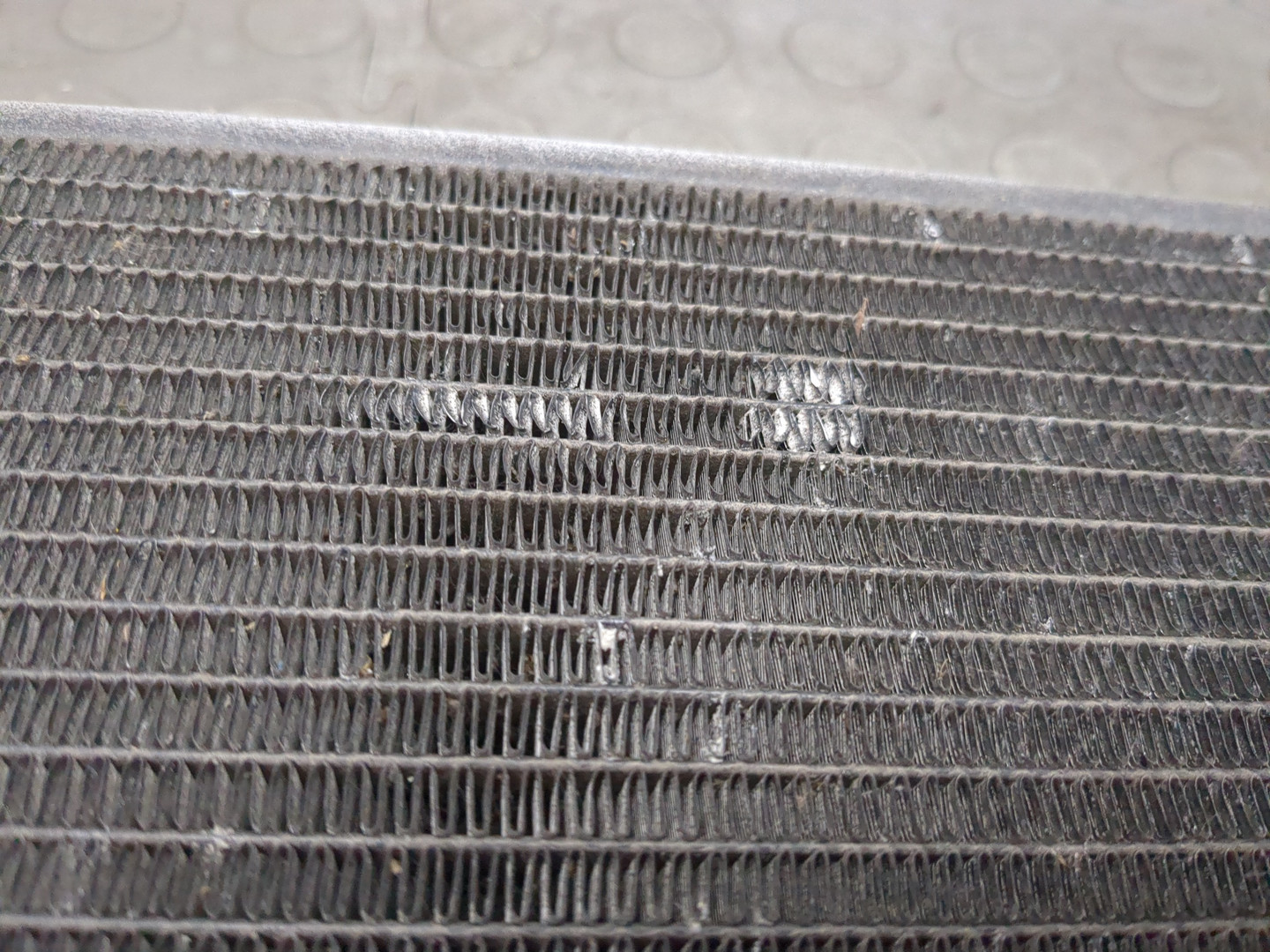 Радиатор кондиционера / конденсер