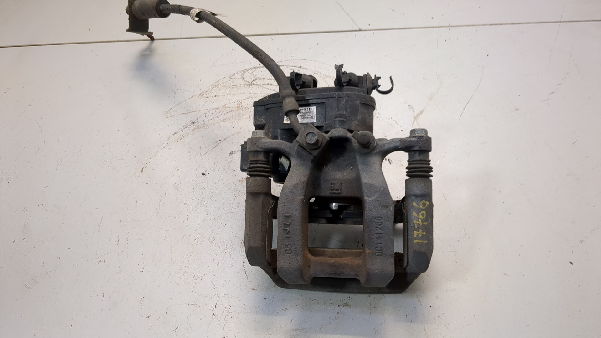 Суппорт задний правый