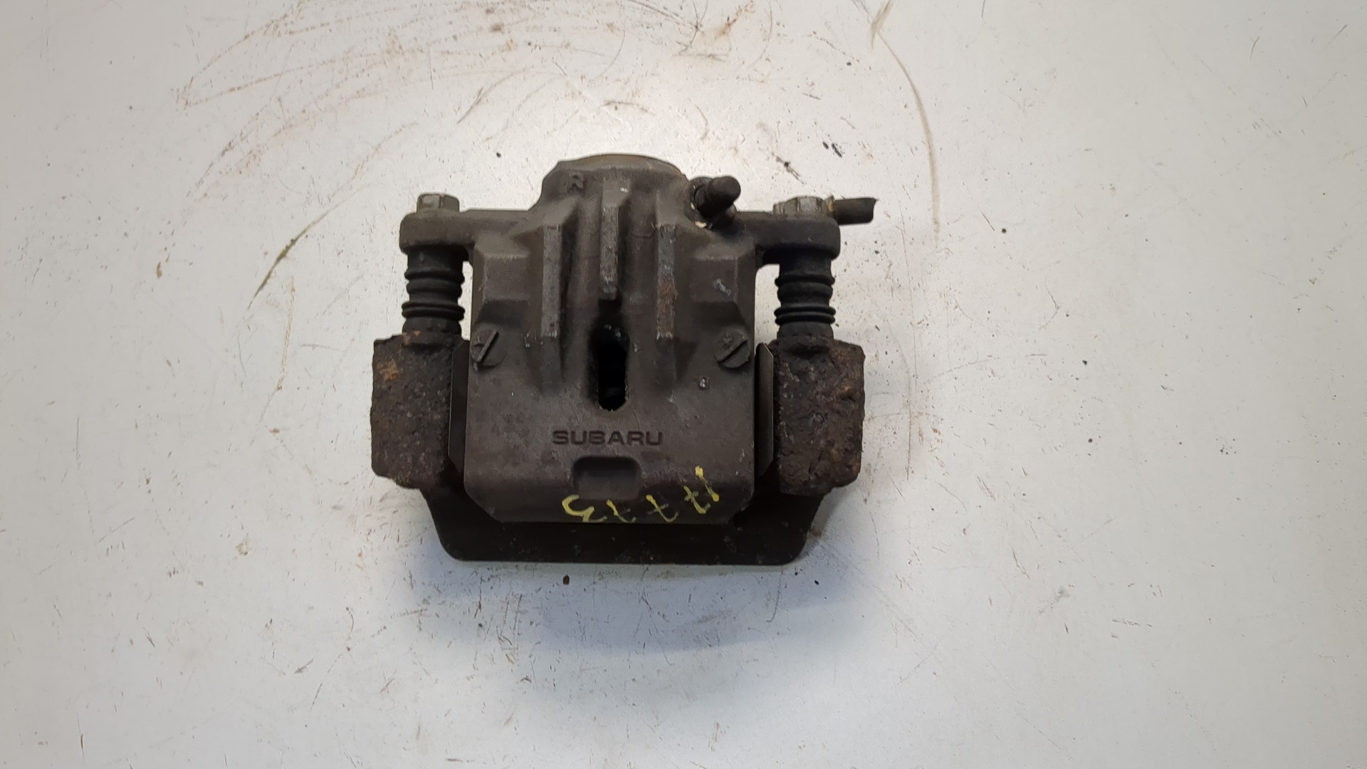 Суппорт задний правый