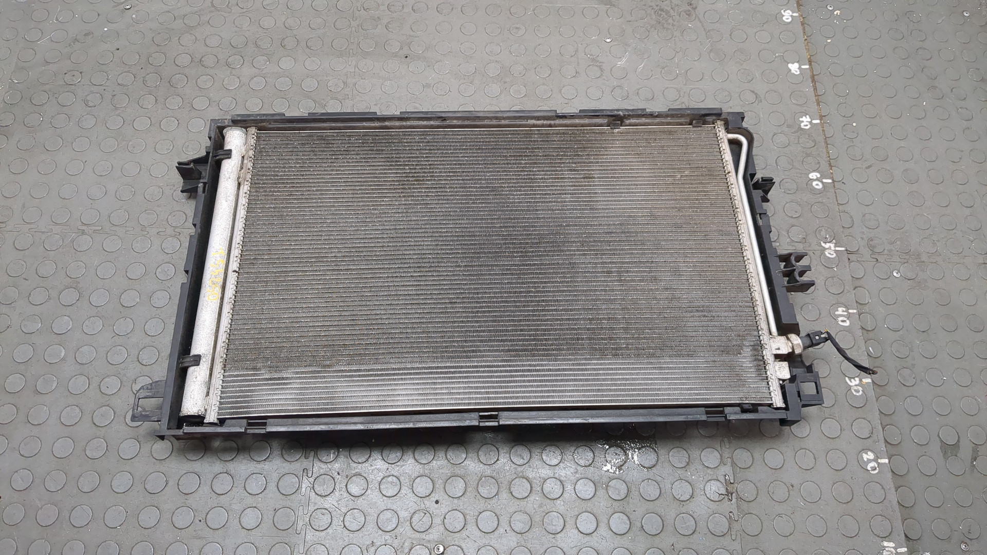 Радиатор кондиционера / конденсер