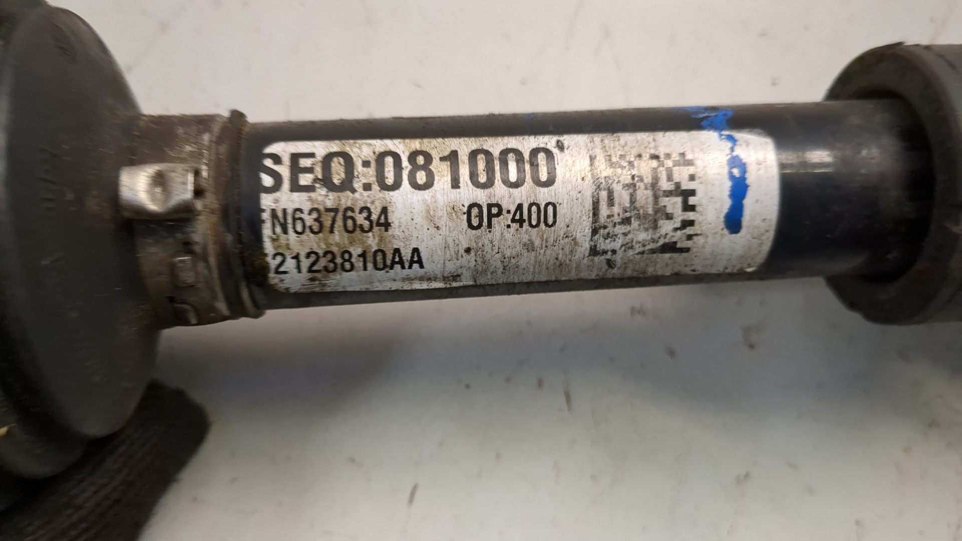 Полуось передняя правая