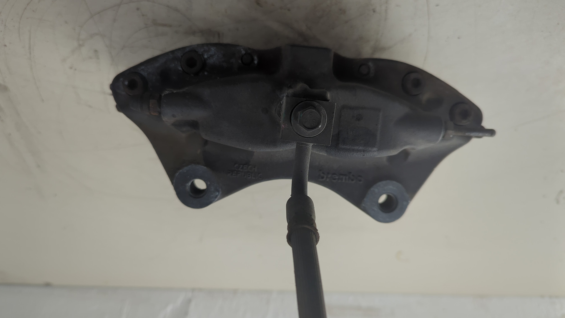 Суппорт задний правый