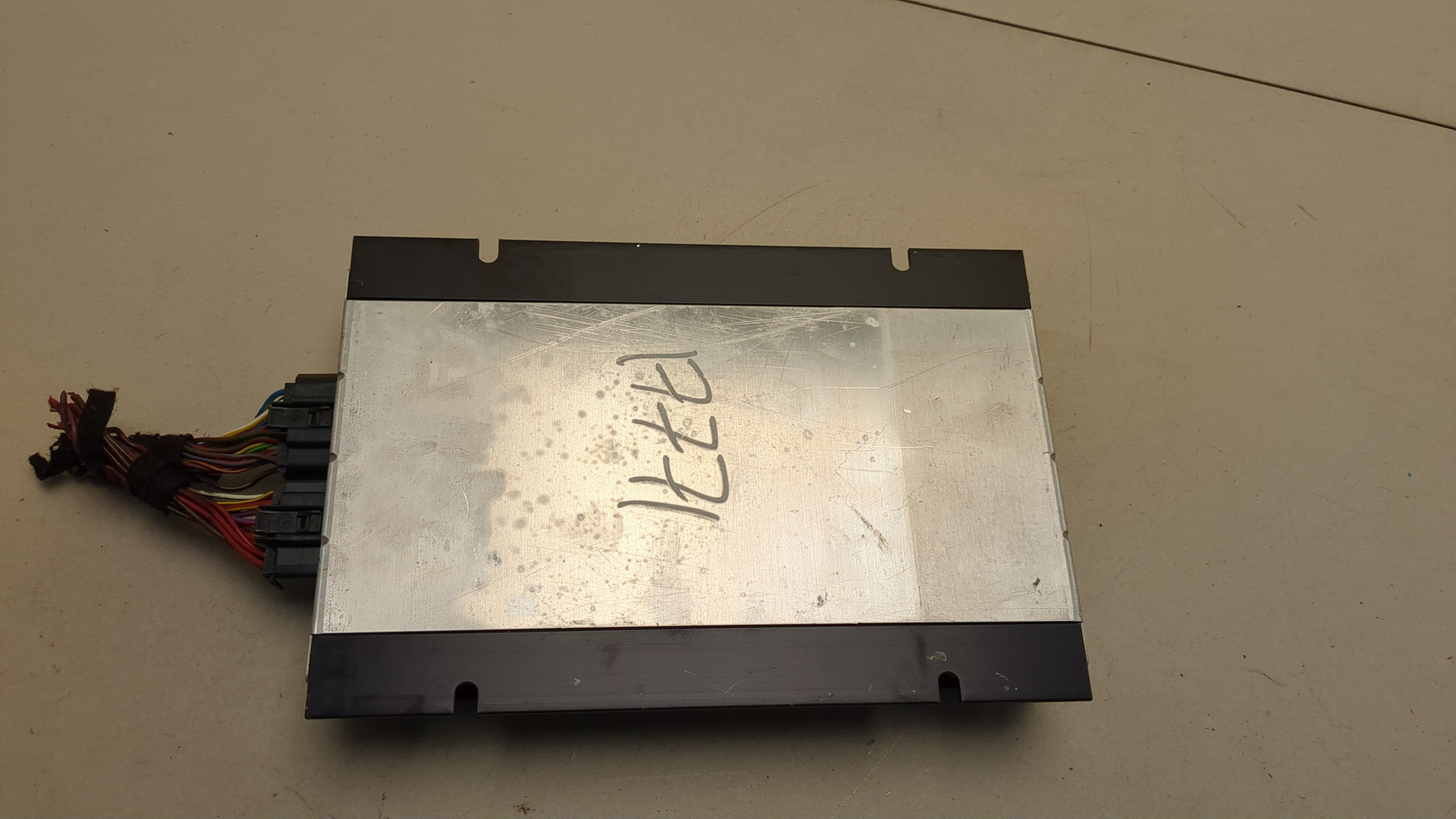 Усилитель акустической системы