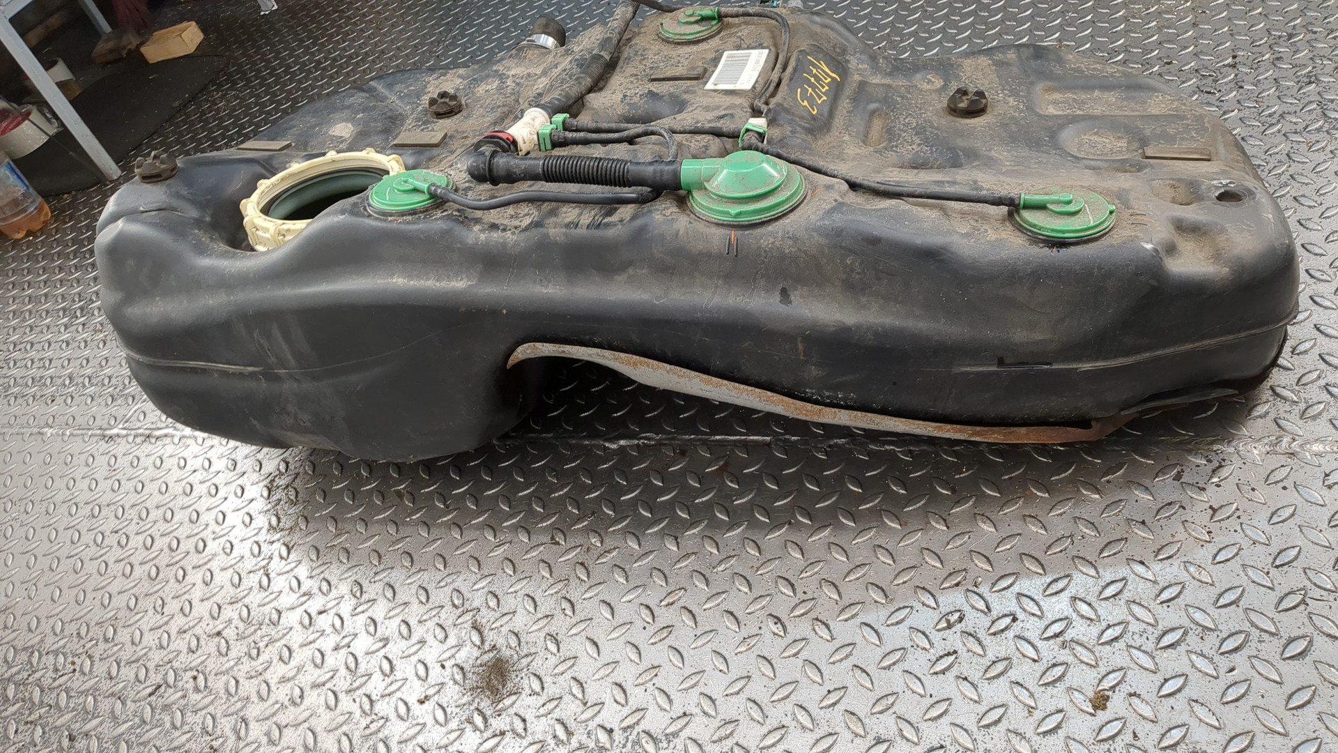 Бак топливный