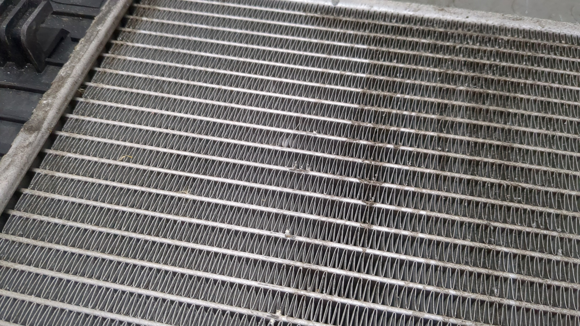 Радиатор охлаждения двигателя основной