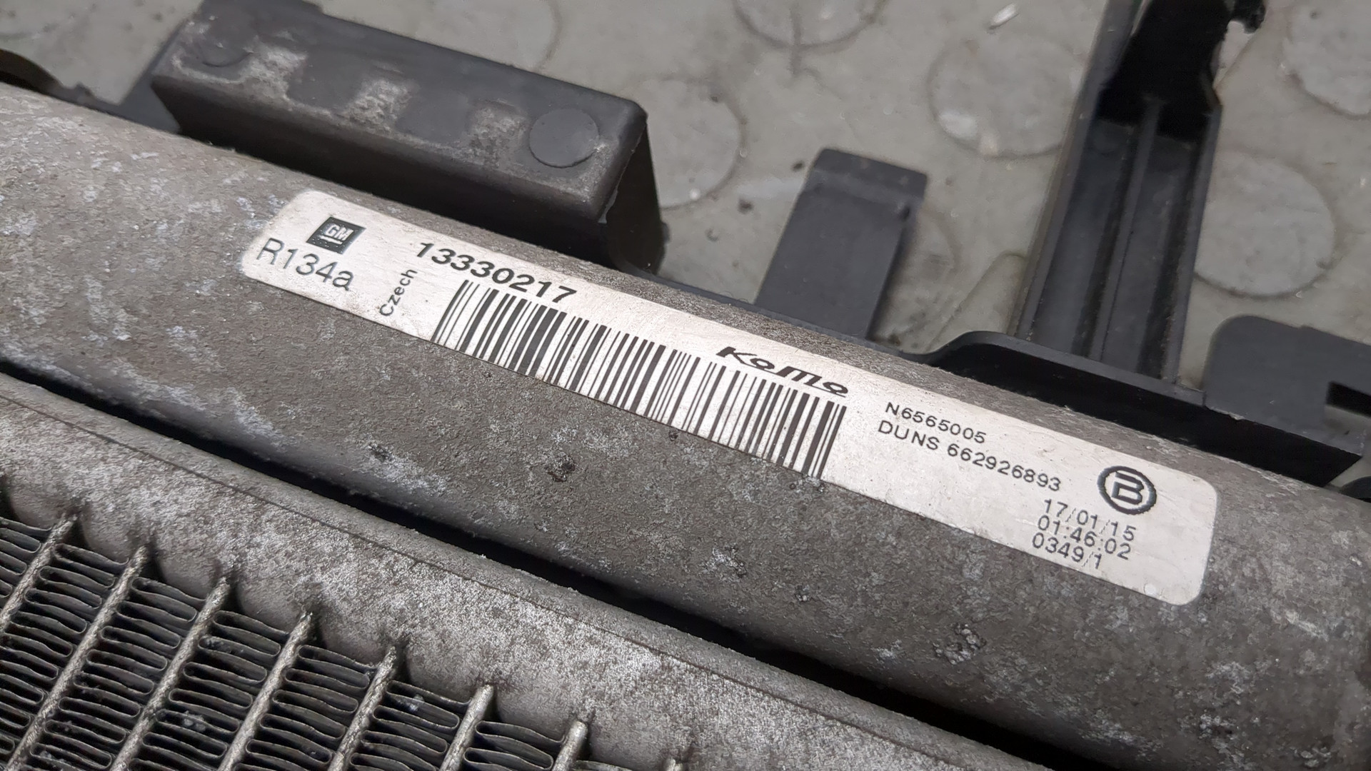 Радиатор кондиционера / конденсер