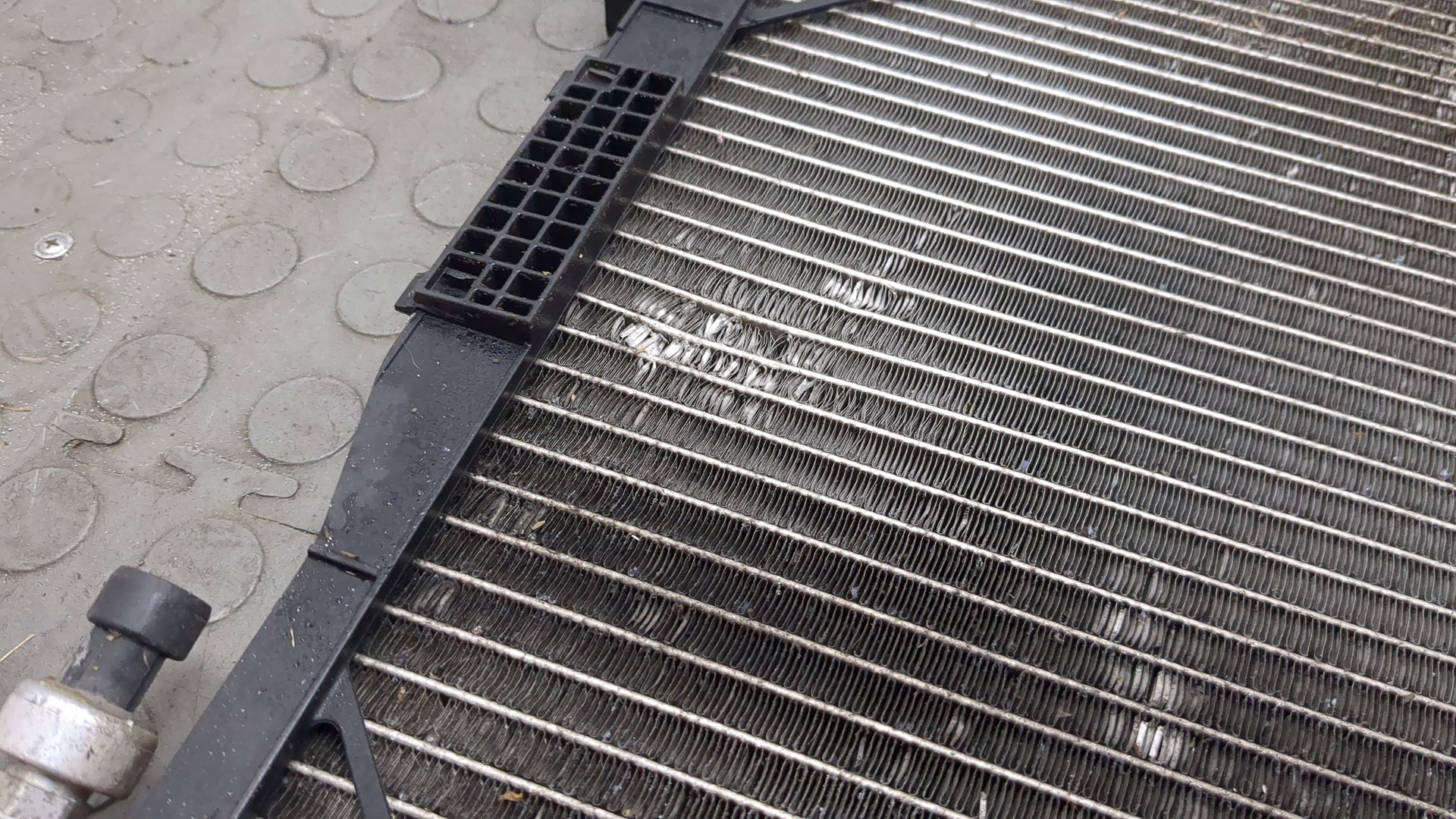 Радиатор кондиционера / конденсер