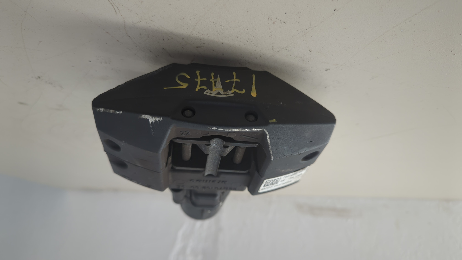 Суппорт задний правый