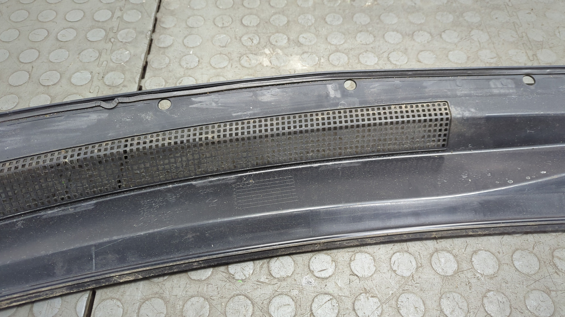 Решетка стеклоочистителей (Жабо)