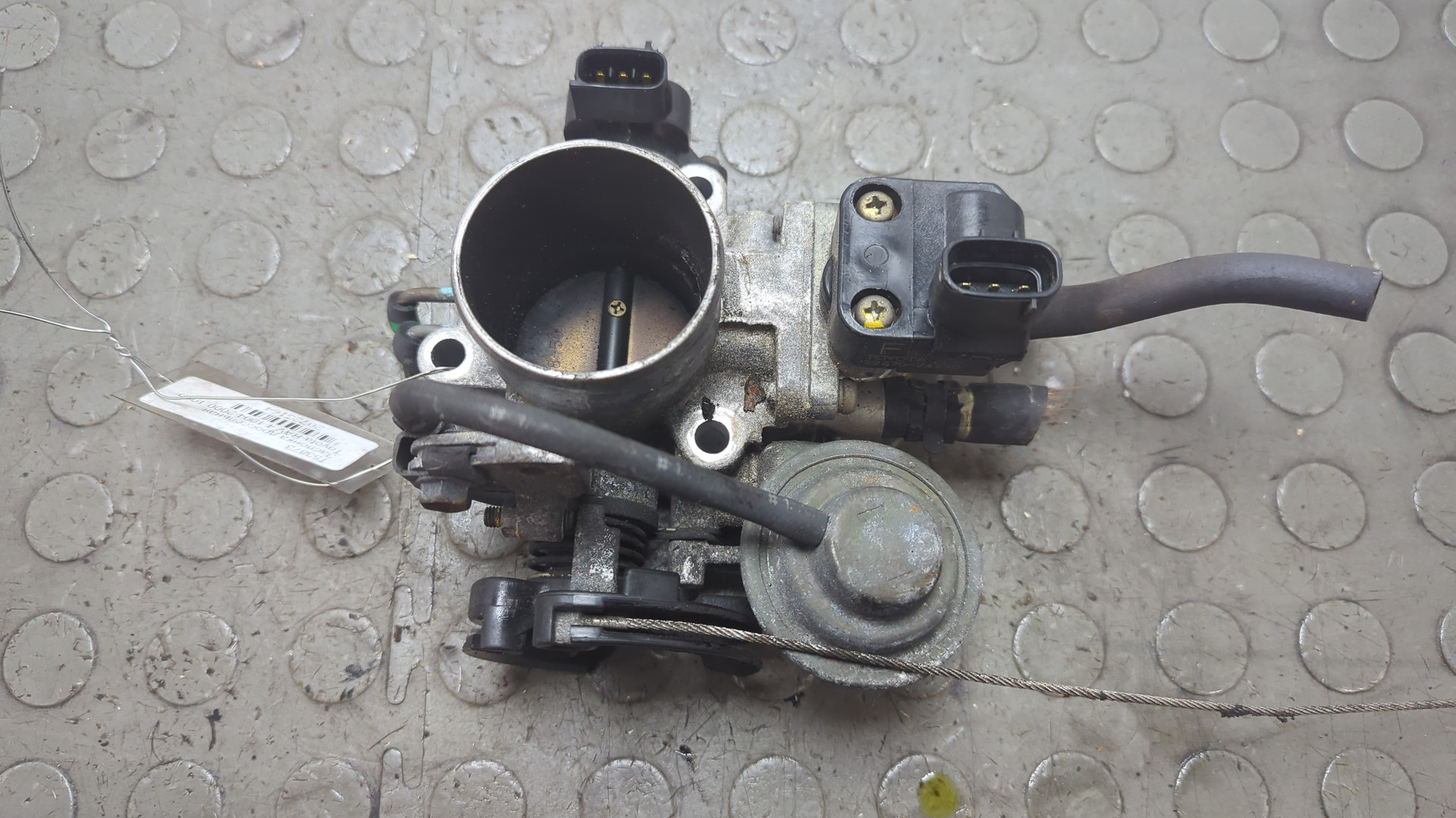 Заслонка дроссельная электрическая