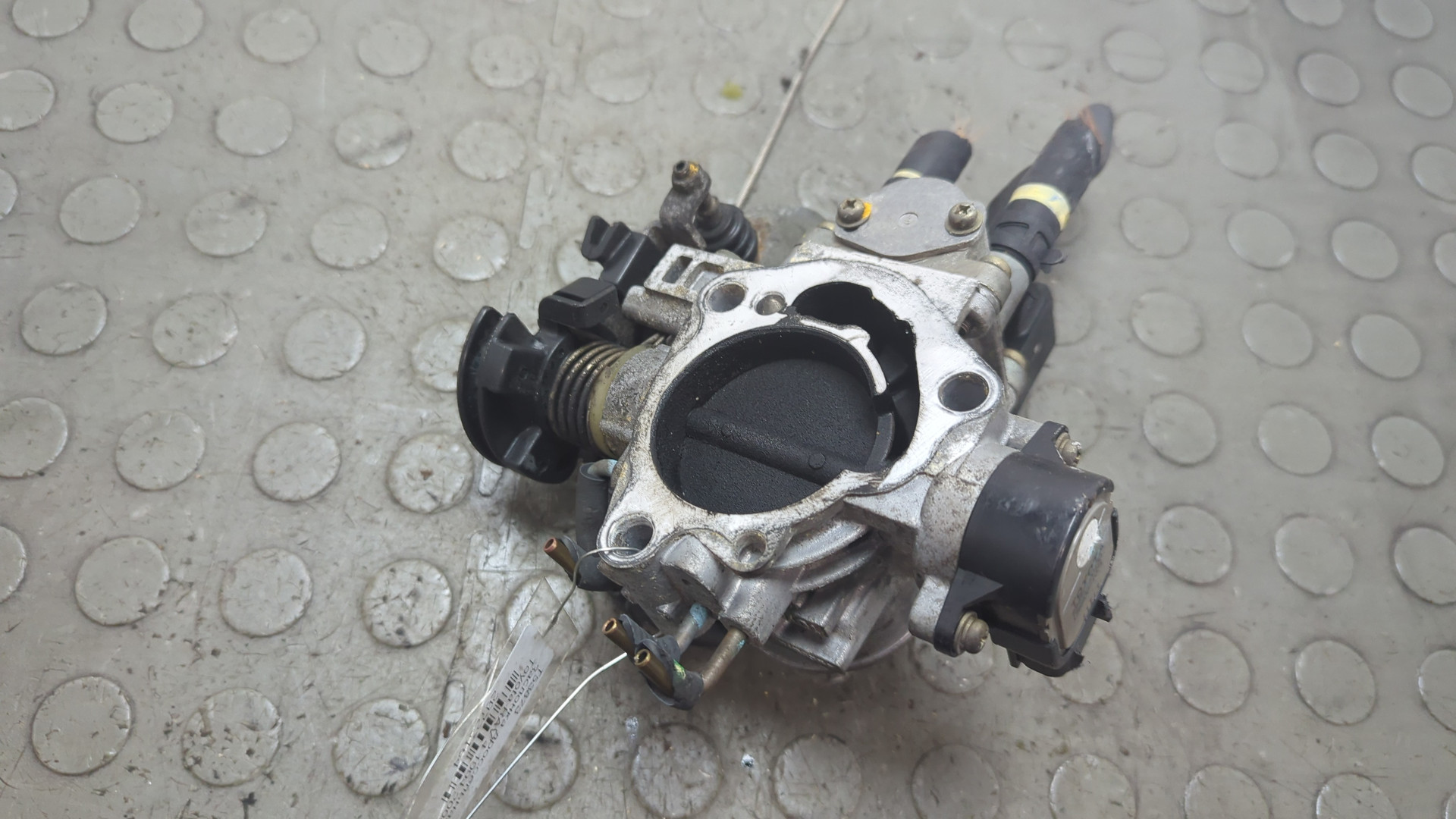 Заслонка дроссельная электрическая