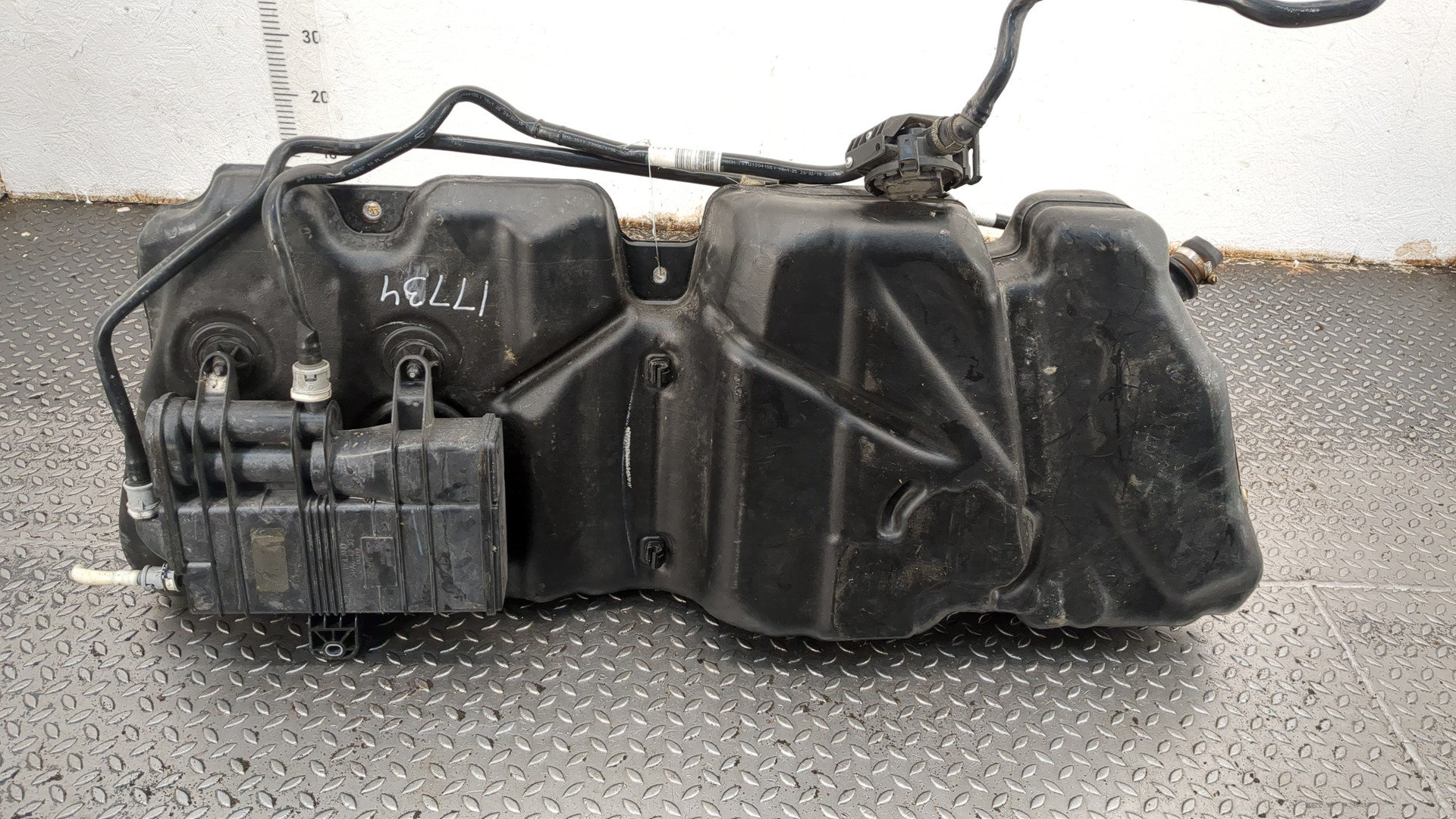 Бак топливный