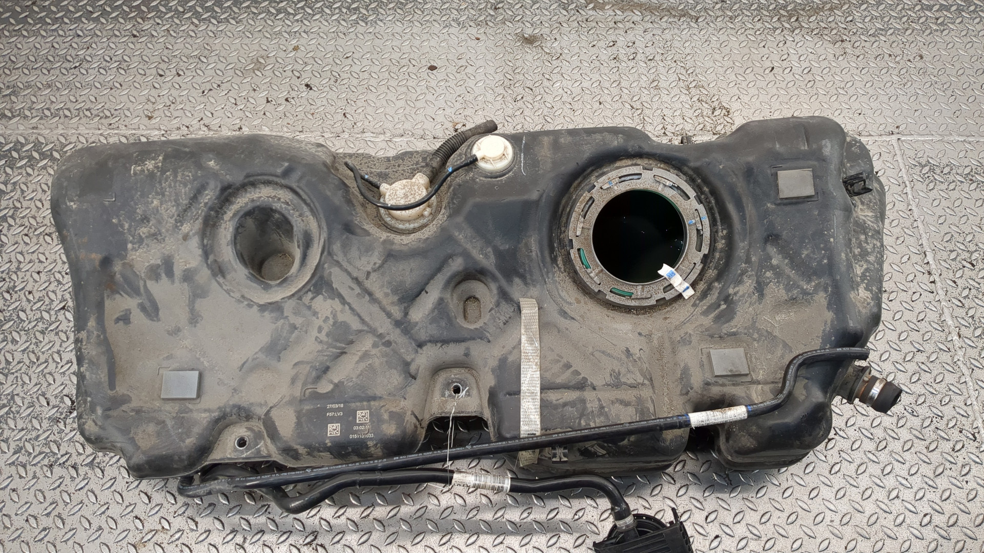 Бак топливный