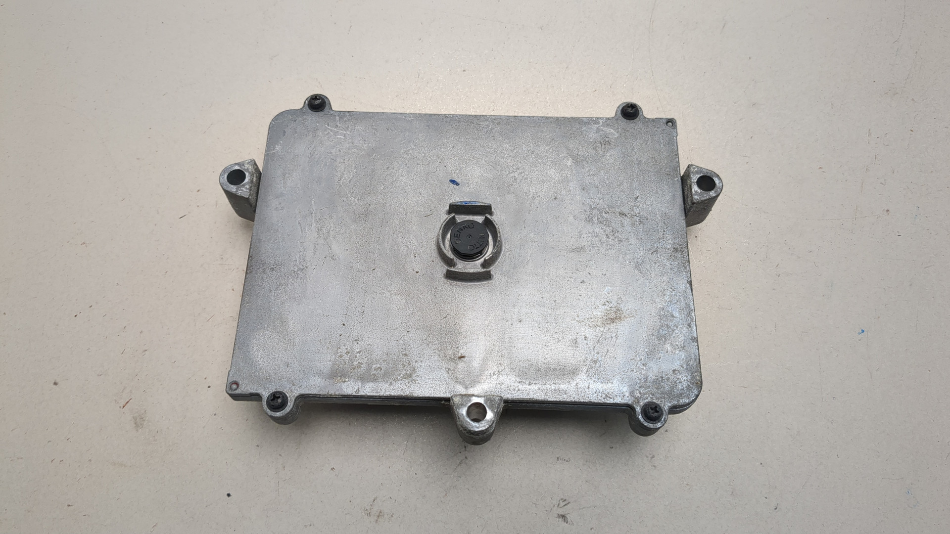 Блок управления двигателем