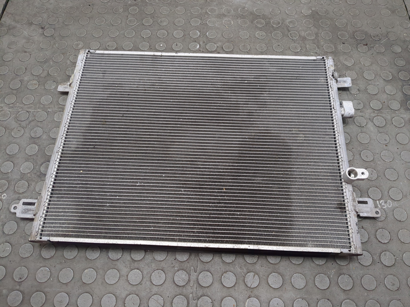 Радиатор кондиционера / конденсер