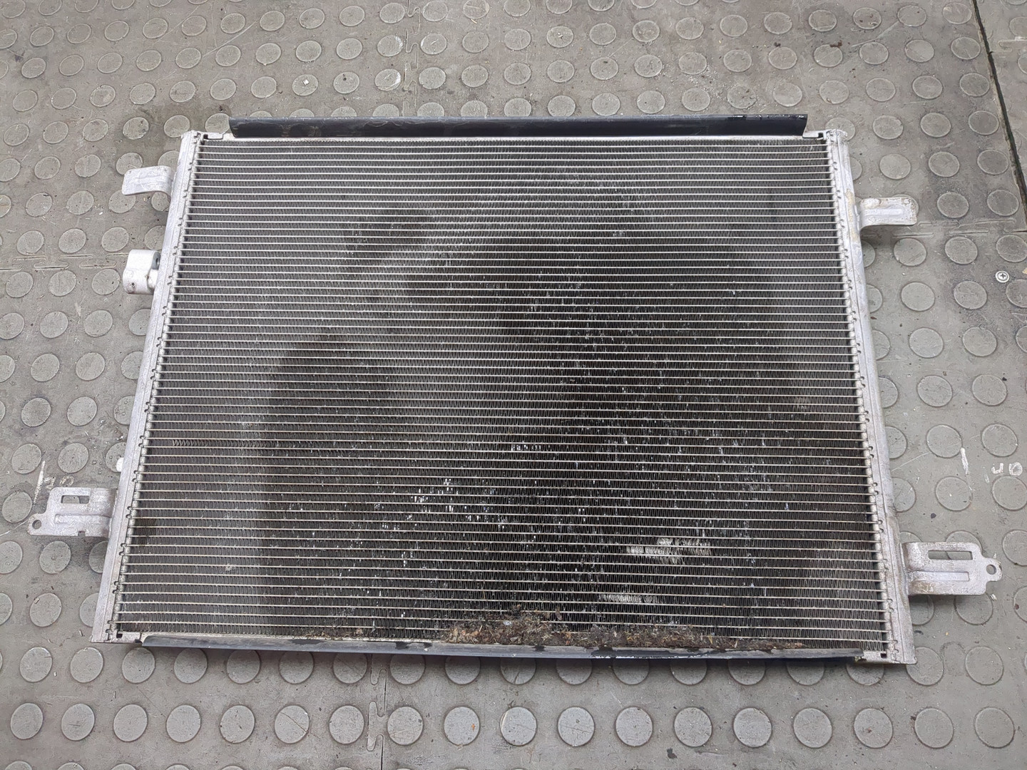 Радиатор кондиционера / конденсер