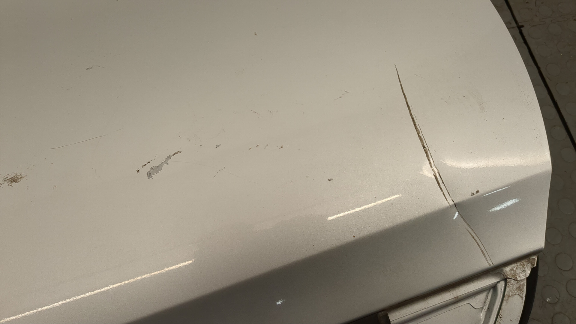 Дверь передняя левая