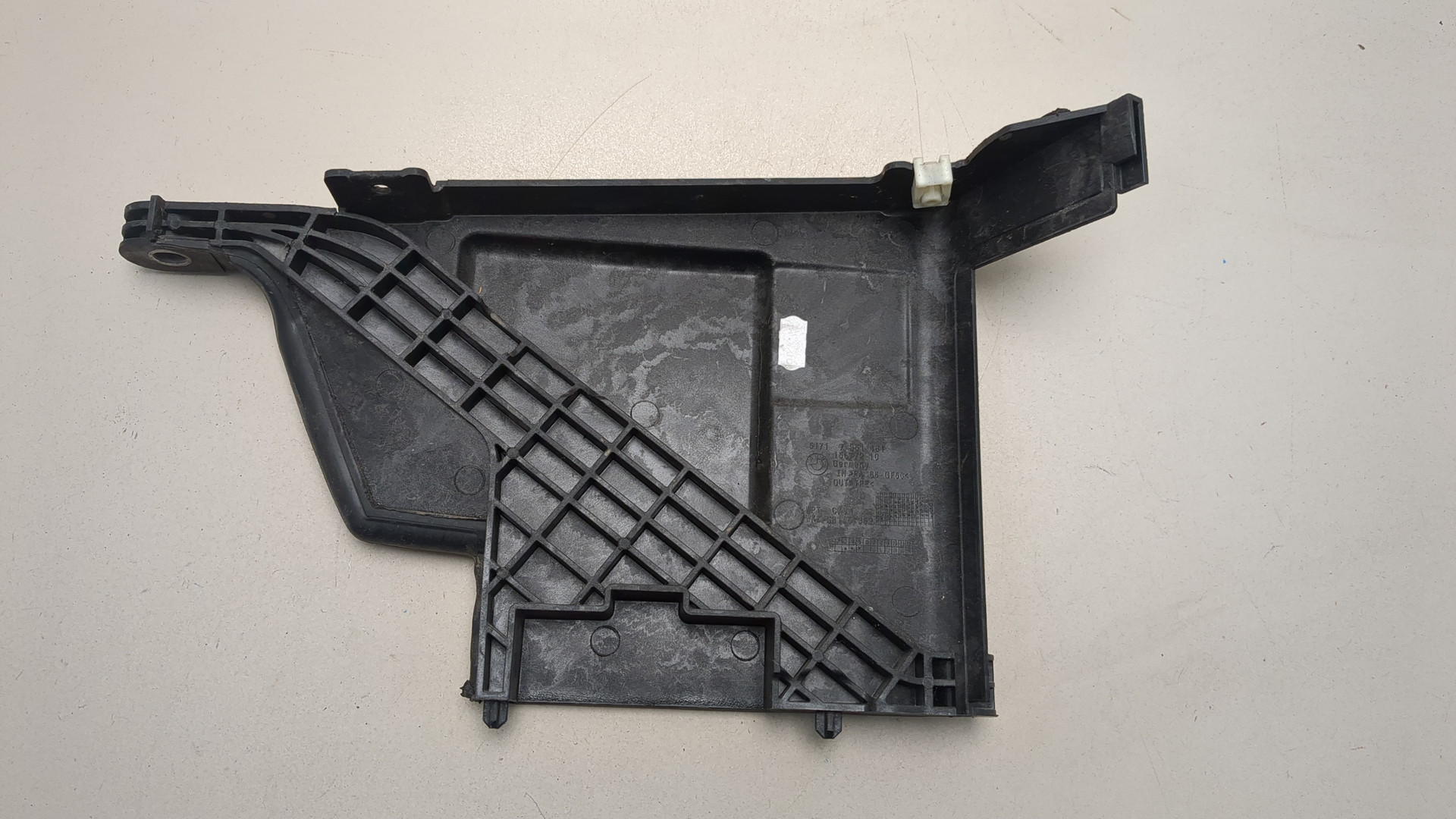 Кронштейн (сопут. товар)