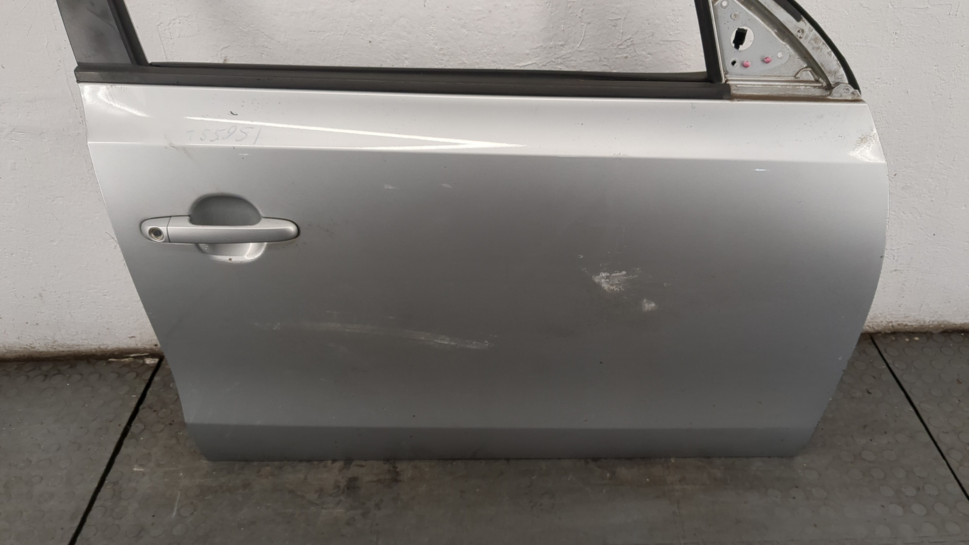 Дверь передняя правая