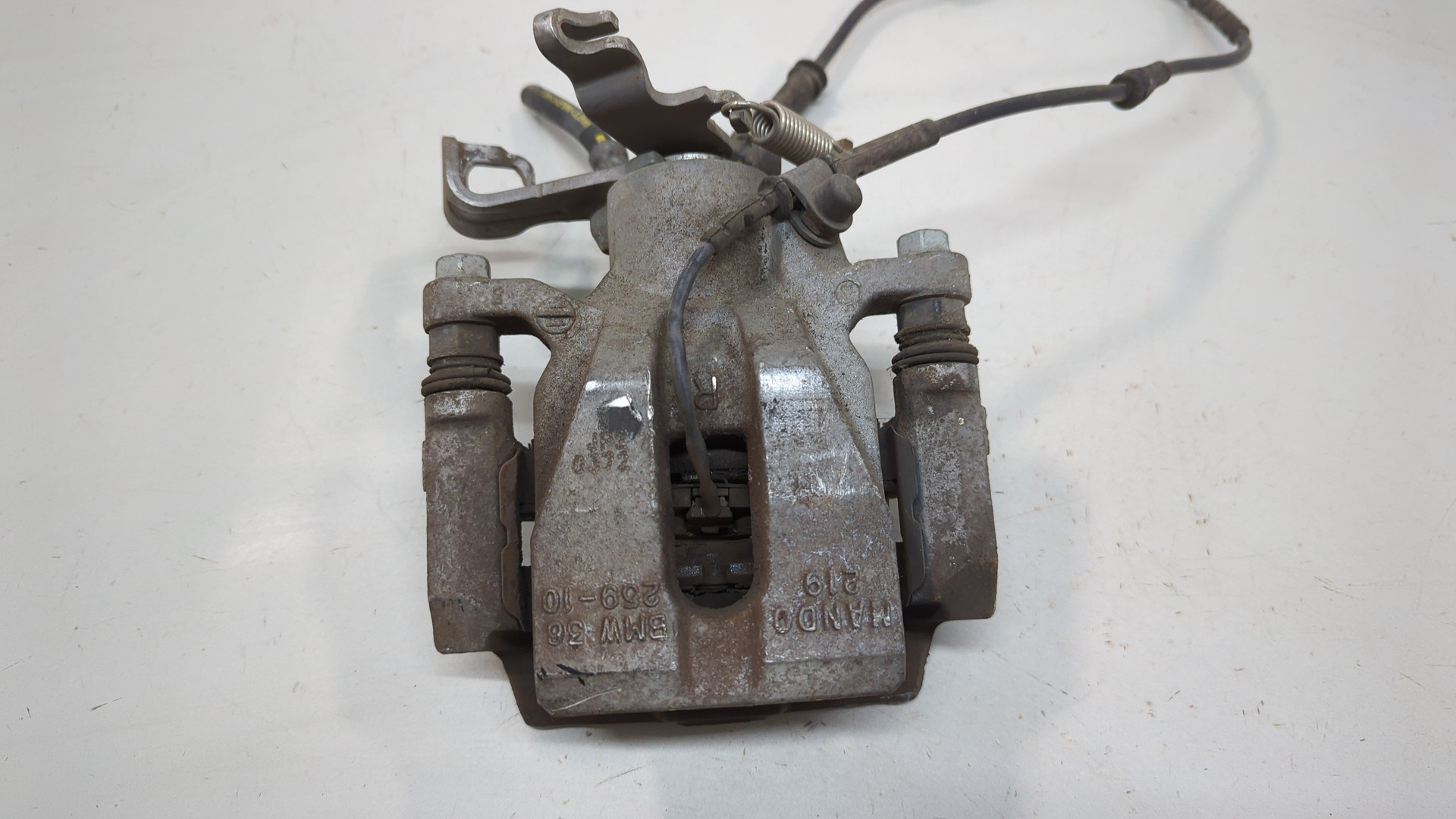 Суппорт задний правый