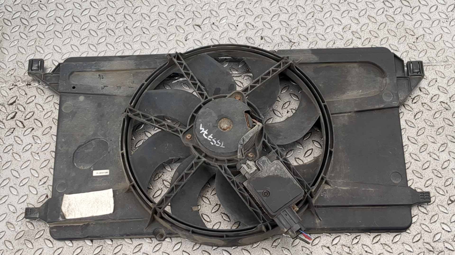 Вентилятор радиатора