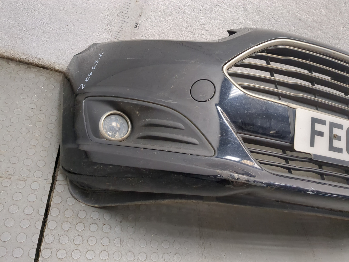 Бампер передний