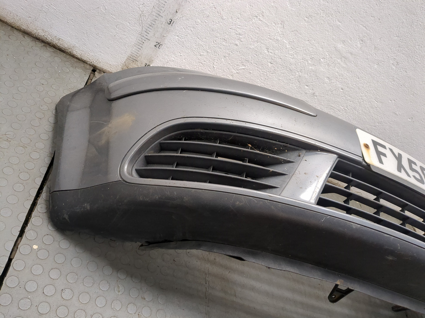 Бампер передний