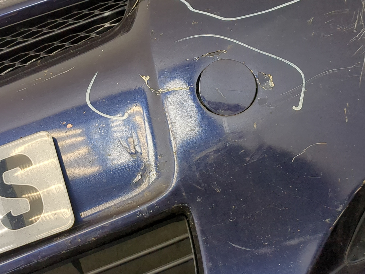 Бампер передний