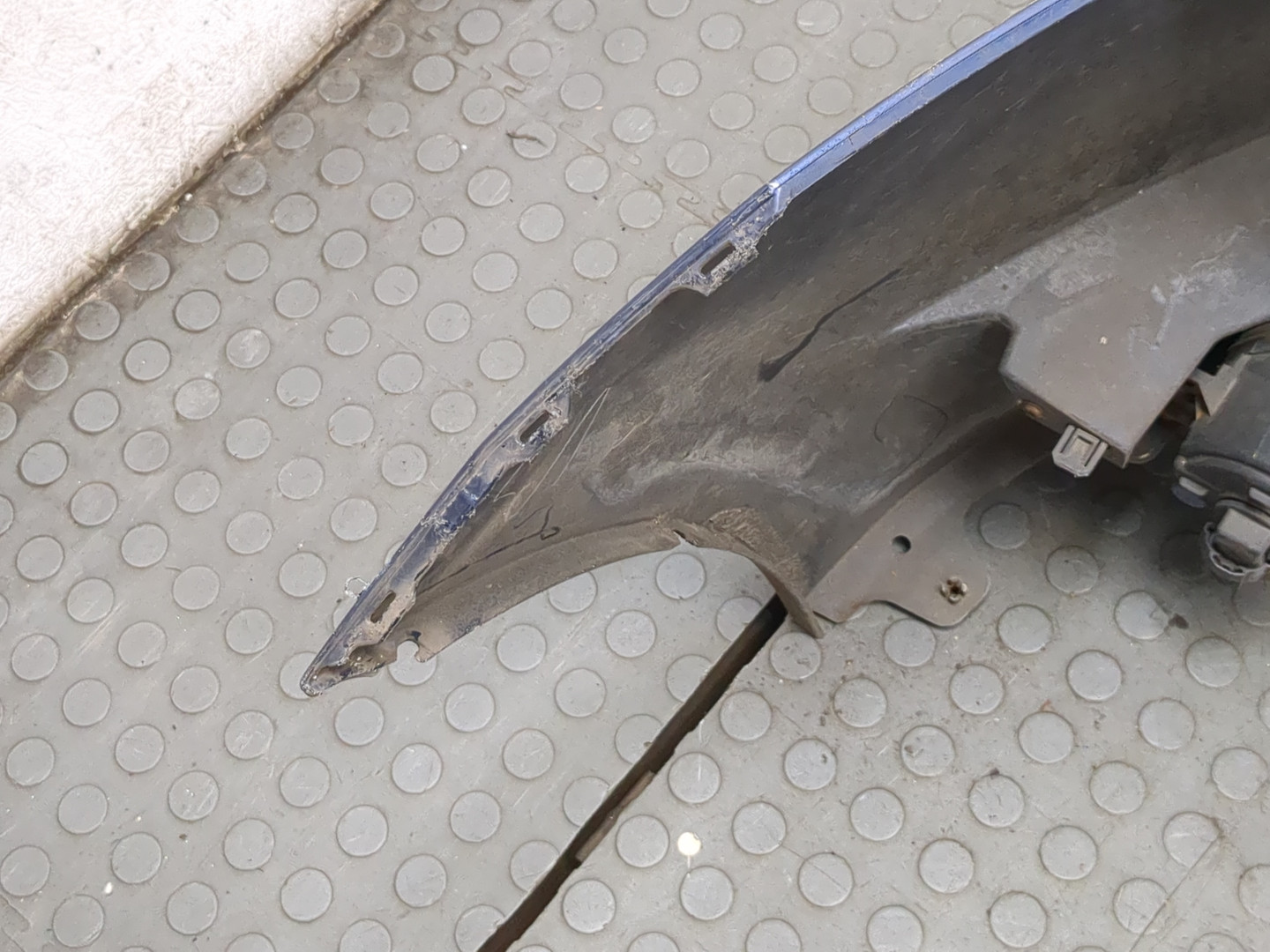 Бампер передний