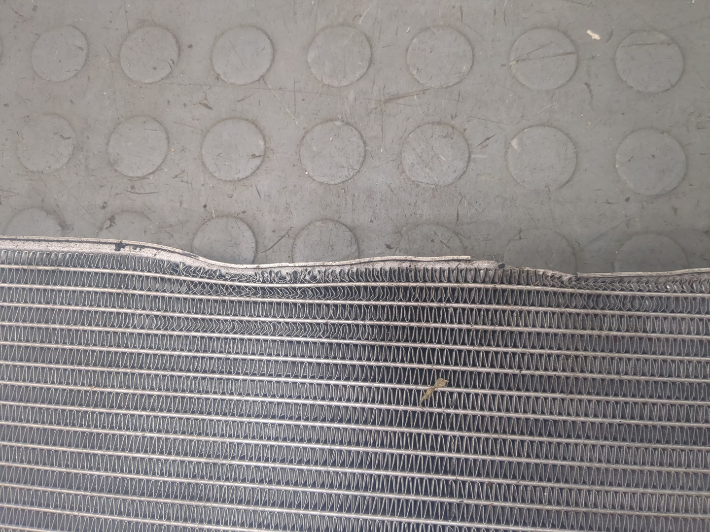 Радиатор охлаждения двигателя основной