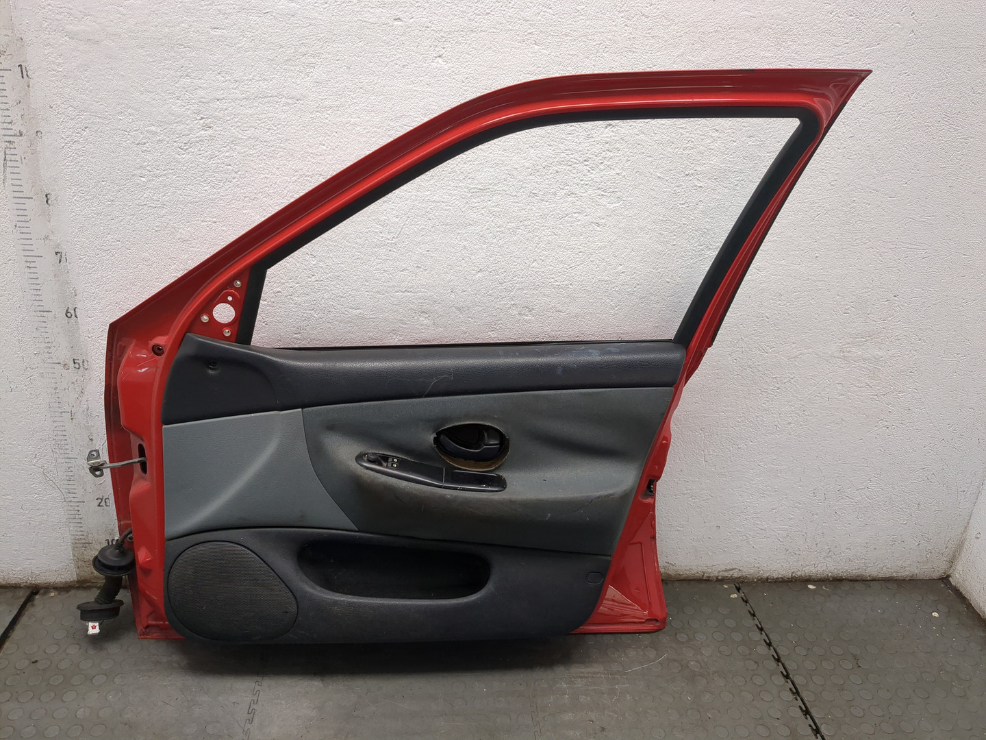 Дверь передняя правая