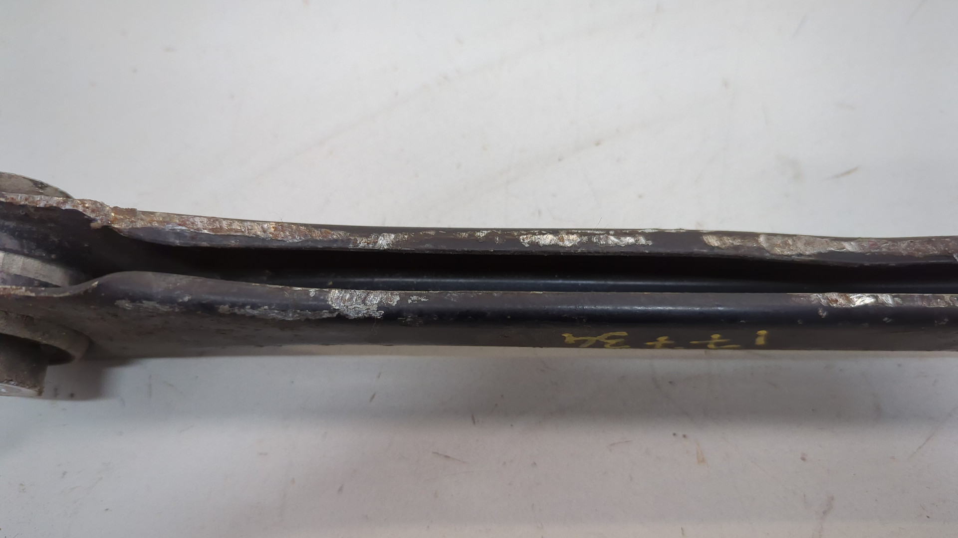 Рычаг задний