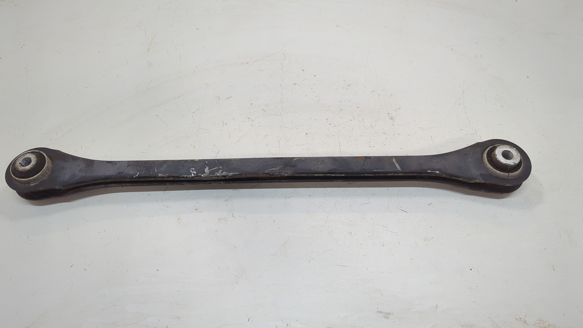 Рычаг задний