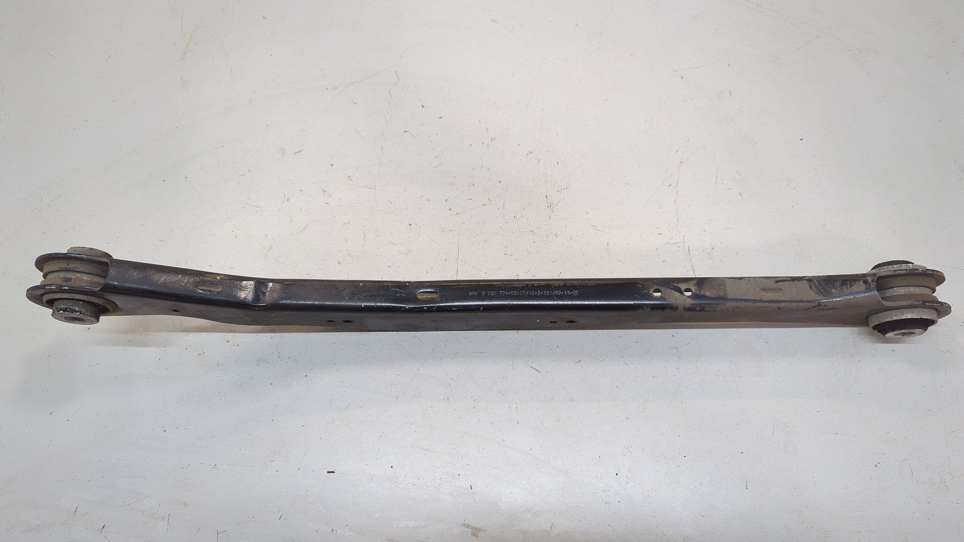 Рычаг задний