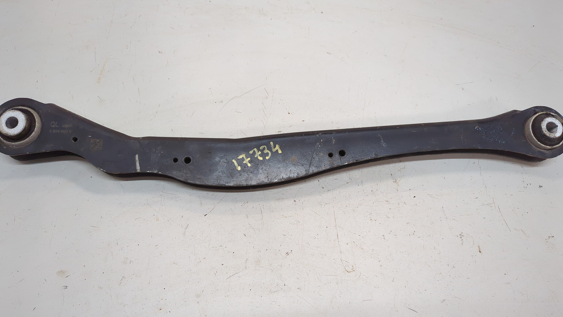 Рычаг задний