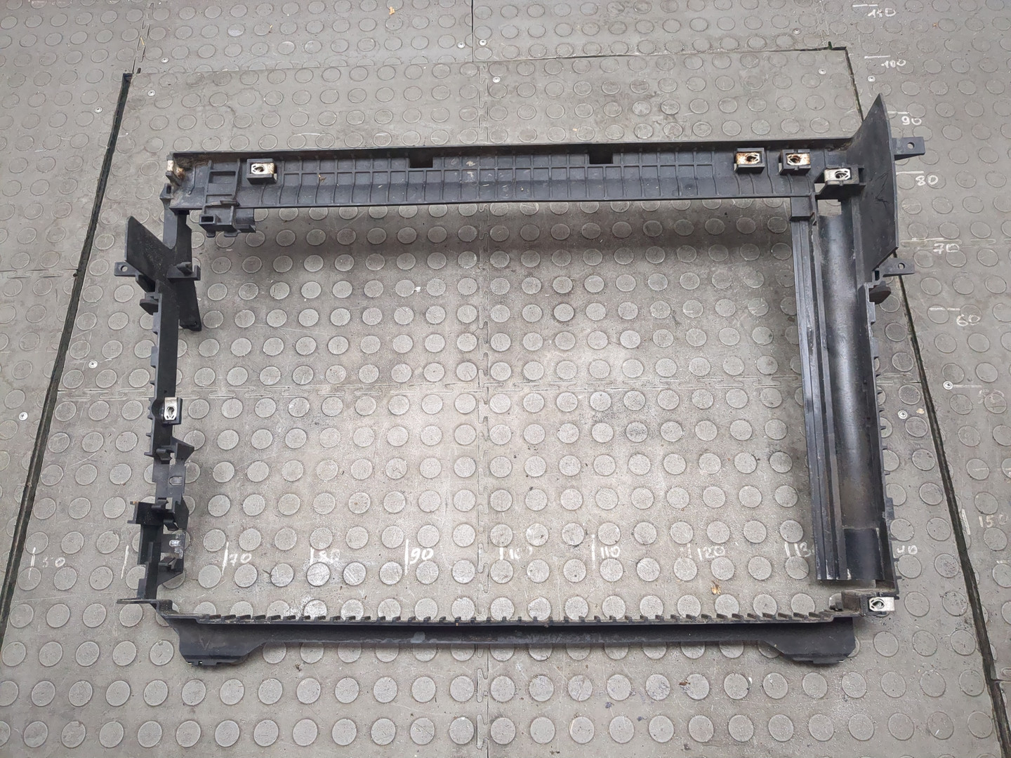 Диффузор вентилятора