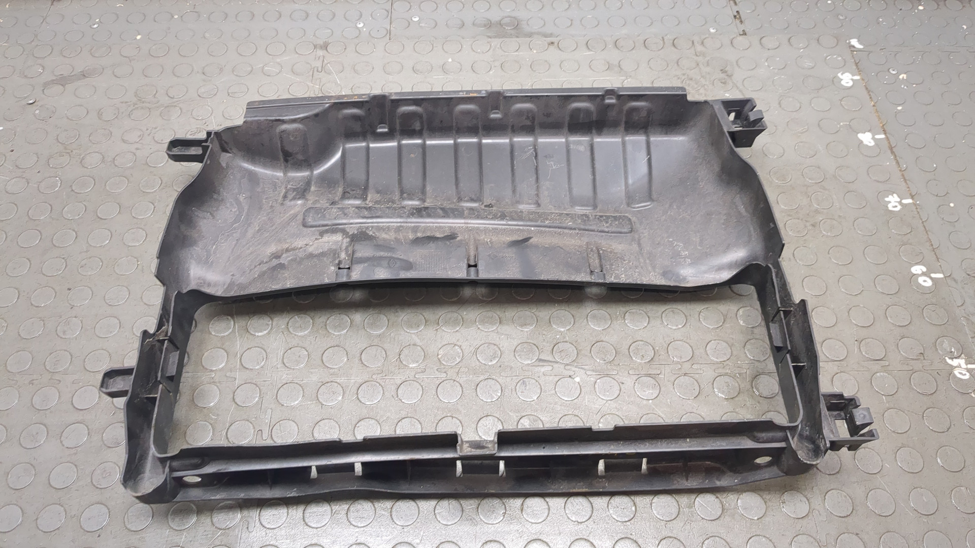 Диффузор вентилятора