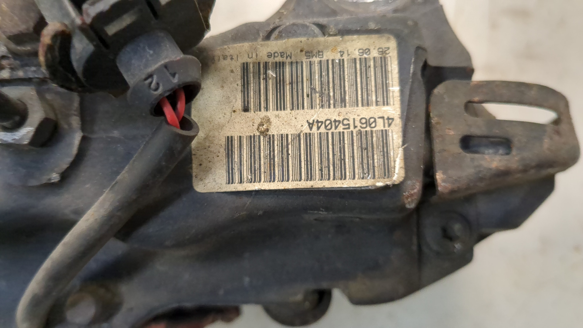 Суппорт задний правый